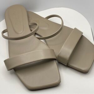 JMGXY Flat Sandal
